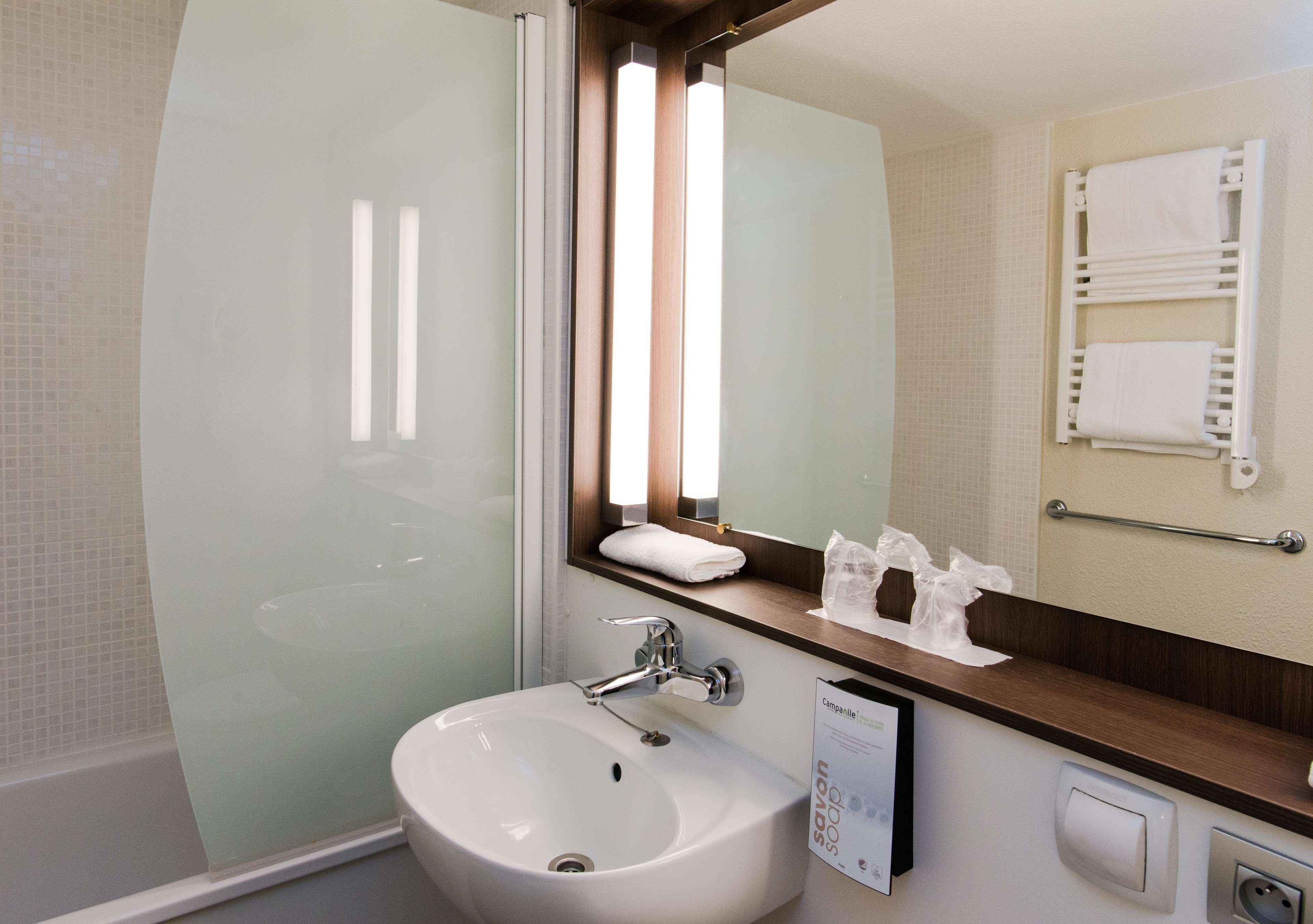 Campanile Agen Hotel Ngoại thất bức ảnh